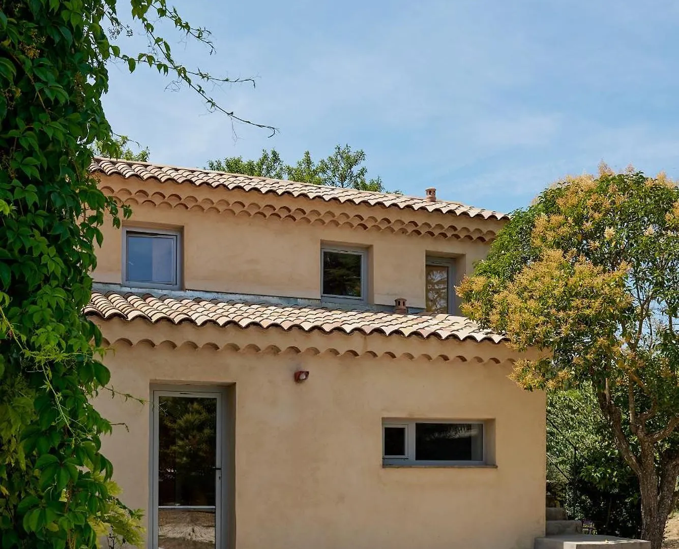 Domaine La Ferme Hi Bride Bed & Breakfast Villelaure