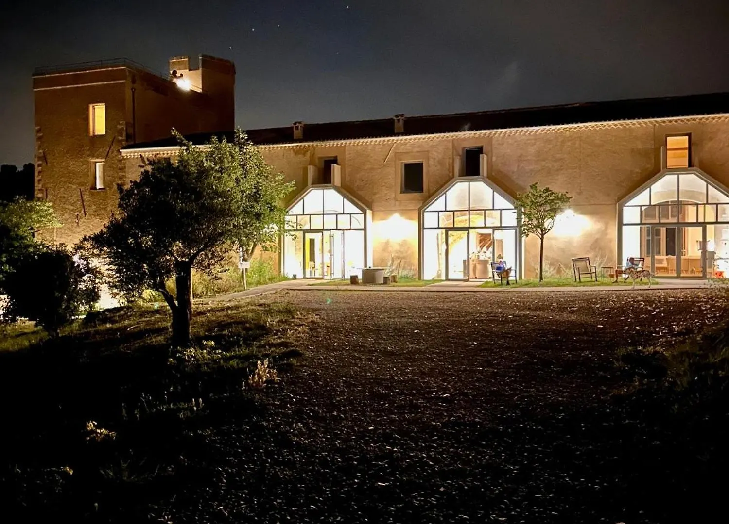 Bed & Breakfast Domaine La Ferme Hi Bride Bed and Breakfast Villelaure Frankrijk